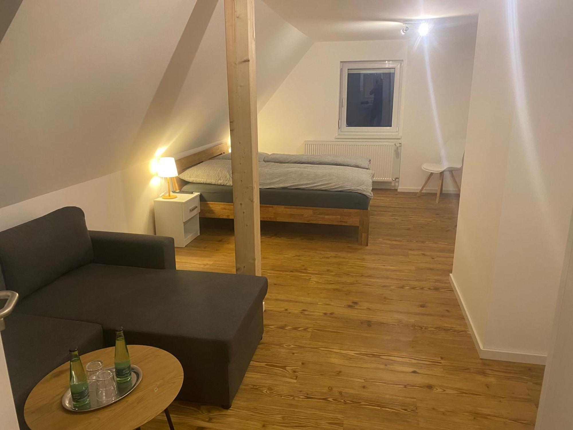 Hotel Konditorei Cafe Dora Münchberg Buitenkant foto